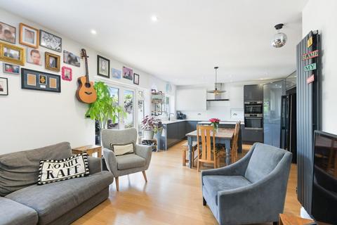 5 bedroom detached house for sale, Tudor Avenue, Worcester Park