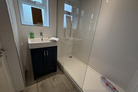 16 Lon Lwyd Isaf, Pentraeth, LL75 8LN