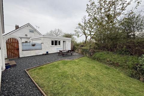 16 Lon Lwyd Isaf, Pentraeth, LL75 8LN