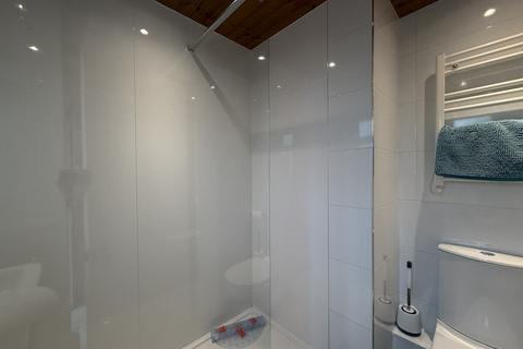 16 Lon Lwyd Isaf, Pentraeth, LL75 8LN