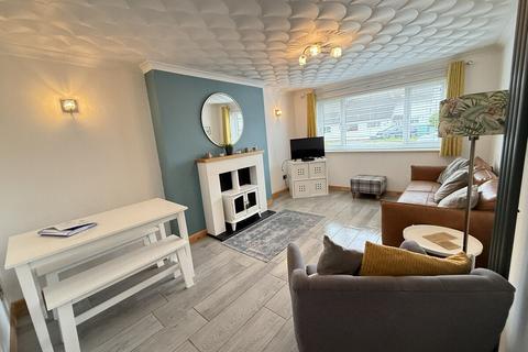 16 Lon Lwyd Isaf, Pentraeth, LL75 8LN
