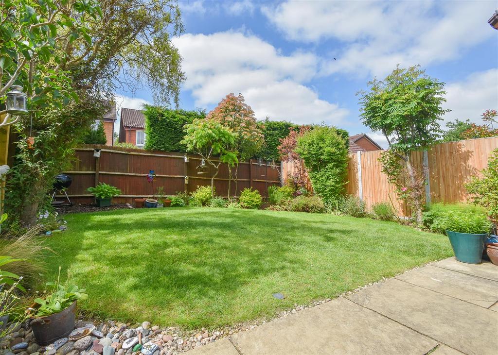 35 Penleigh Gardens - Garden 2 Rev A.jpg