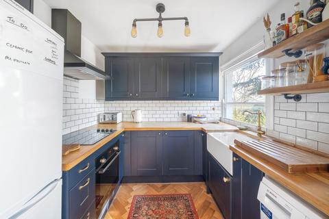 10c South Vale, London, SE19 3BA