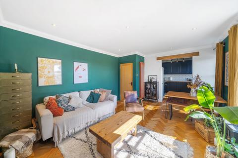 10c South Vale, London, SE19 3BA