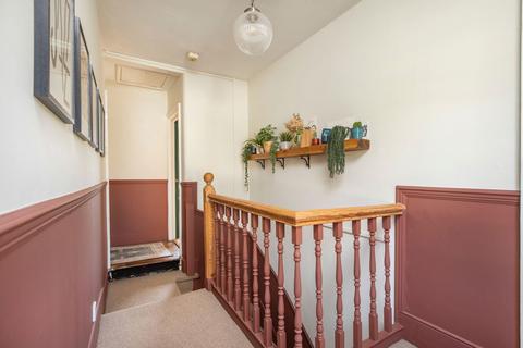 10c South Vale, London, SE19 3BA