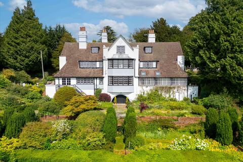 Camp Road, Woldingham, Caterham, Surrey, CR3