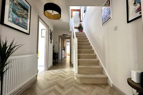 Cornerways Bridge Road, Lymington, SO41 9BY