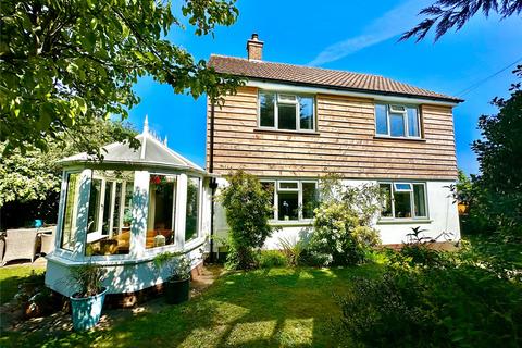Cornerways Bridge Road, Lymington, SO41 9BY