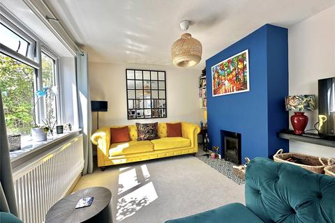 Cornerways Bridge Road, Lymington, SO41 9BY