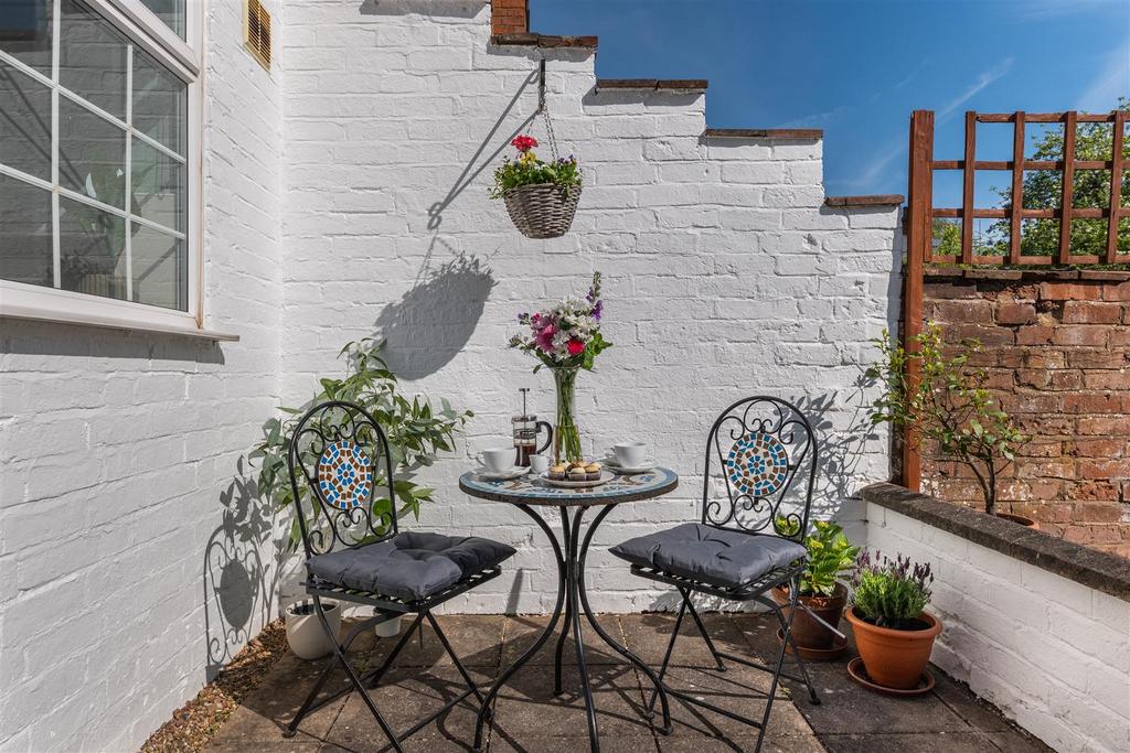 Garden-4.jpg