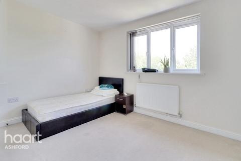 undefined, Kings Avenue, ASHFORD