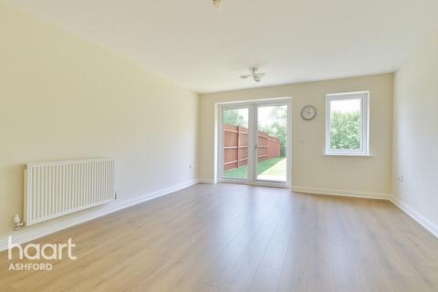 undefined, Kings Avenue, ASHFORD