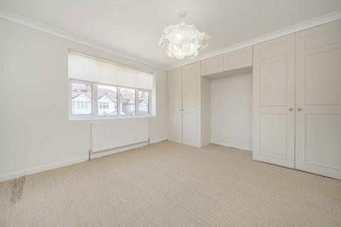 3 bedroom maisonette for sale, Lawford Road, London W4