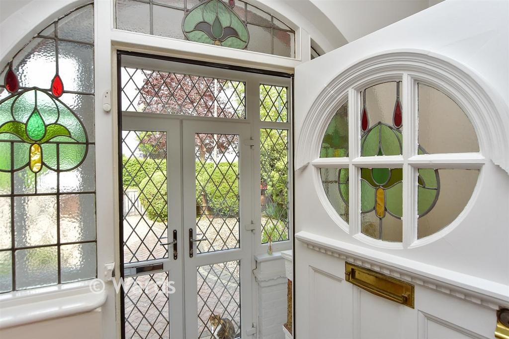 Internal Feature