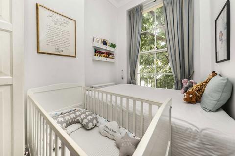 2 bedroom flat for sale, Belgrave Gardens, London NW8