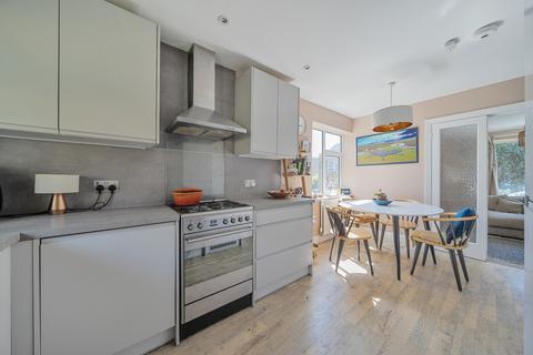 12 Caisters Close, Hove, BN3 6GQ