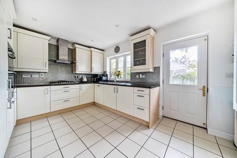 40 Alice Templer Close, Exeter, EX2 6AE