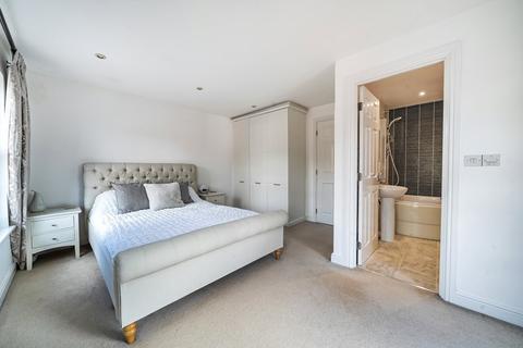 40 Alice Templer Close, Exeter, EX2 6AE