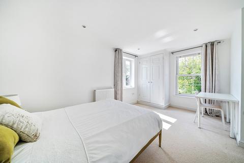 40 Alice Templer Close, Exeter, EX2 6AE