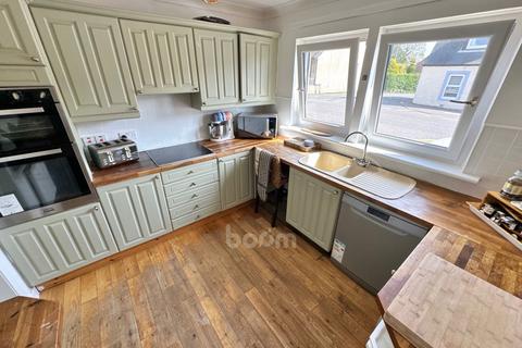 18 Main Road, Gateside, Beith, KA15 2LF