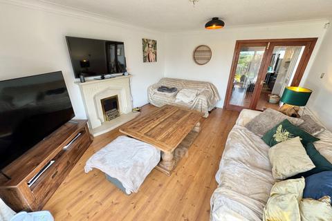 18 Main Road, Gateside, Beith, KA15 2LF