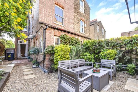 2 bedroom flat for sale, The Avenue, London W4
