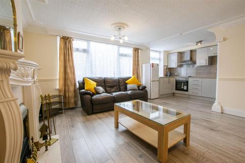 undefined, Arden Grove, Ladywood, Birmingham, West Midlands, B16