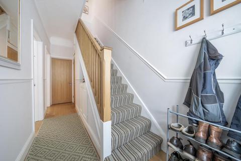 81 Gloucester Road, Kingston Upon Thames, KT1 3QW