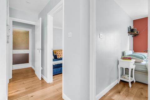 1 bedroom apartment for sale, Windsor Drive, Hertford SG14