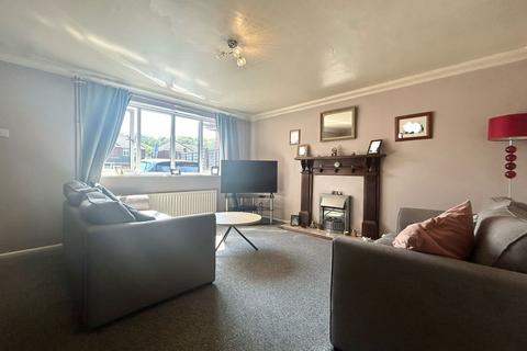3 bedroom semi-detached house for sale, Sedgley Road, Woodsetton DY1