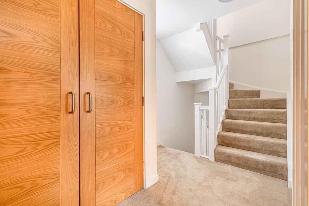 2nd Floor Landing