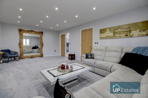3, Grange Farm Brandon Lane, Coventry, CV3 3GU