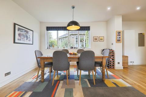 4 bedroom detached house for sale, St. Giles Croft, Beverley, HU17 8LA
