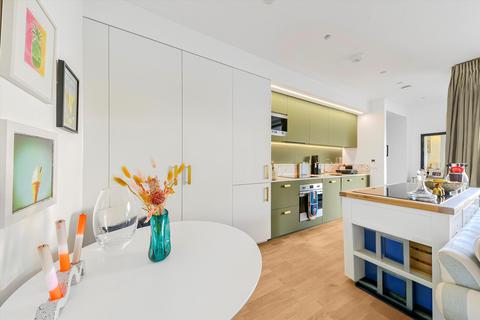 1 bedroom flat for sale, Haverstock Hill, London, NW3