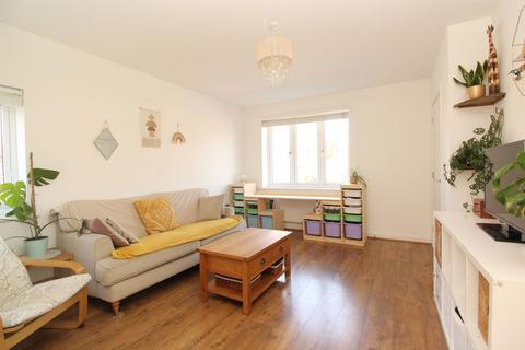 3 bedroom semi-detached house for sale, Wheatear Road, Yatton