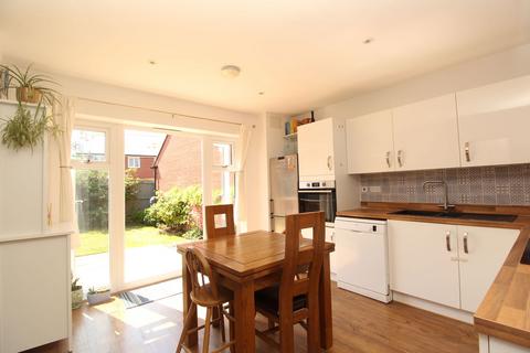 3 bedroom semi-detached house for sale, Wheatear Road, Yatton