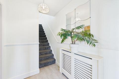 12 Russet Close, Stanford-le-hope, SS17 8AH