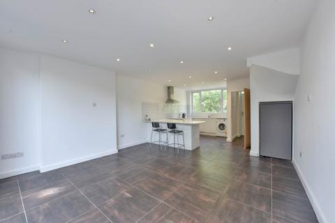 41 Upton Close, Henley-on-thames, RG9 1BU