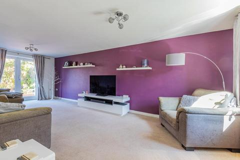 undefined, Heol Y Brenin, Penarth CF64