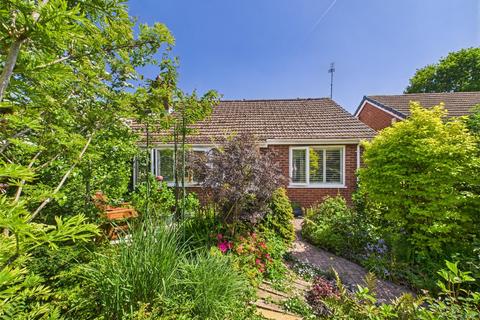 3 bedroom semi-detached house for sale, Green Street, Brockworth, Gloucester, Gloucestershire, GL3