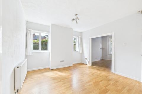3 bedroom end of terrace house to rent, Seymour Road, Gloucester, Gloucestershire, GL1
