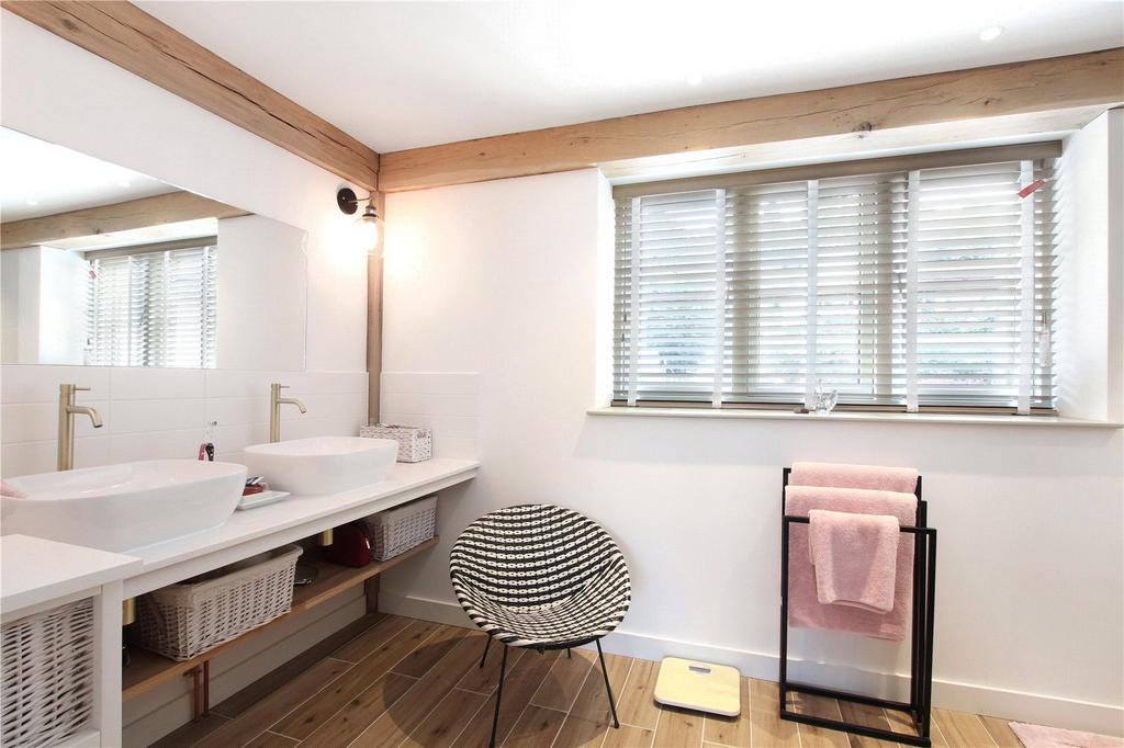 En Suite Shower Room