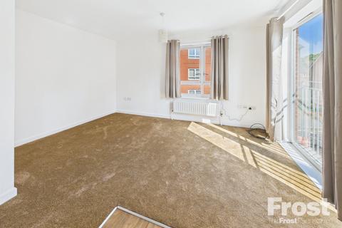 2 bedroom apartment for sale, Longwood Avenue, Langley, Berkshire, SL3