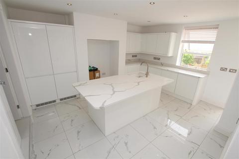 51 Idle Road, Bradford, BD2 4QA