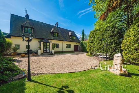Wollescote Road, Pedmore