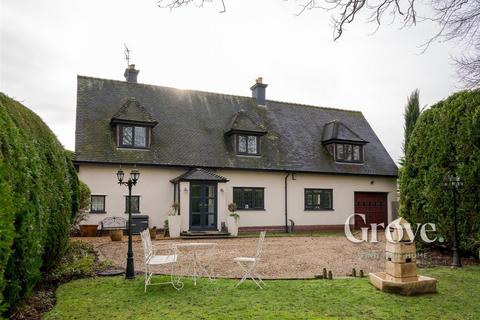 4 bedroom detached house for sale, Wollescote Road, Pedmore