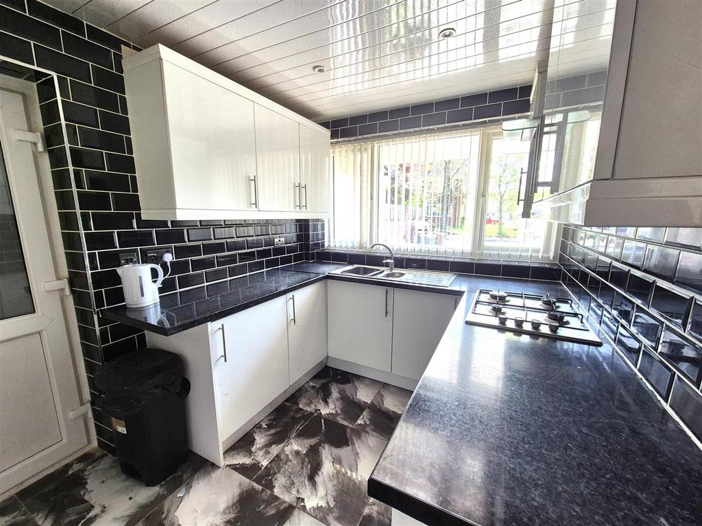 Fitted Kitchen