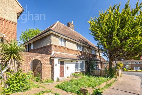 2 bedroom flat for sale, Poynings Drive, Hove, East Sussex, BN3