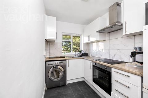 2 bedroom flat for sale, Poynings Drive, Hove, East Sussex, BN3
