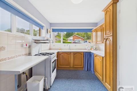 undefined, Lyn Grove, Kingskerswell